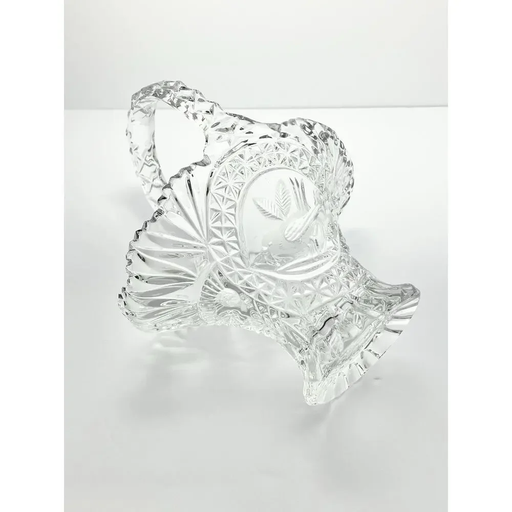Hofbauer “Byrdes” Large Cut Crystal Deep Handled Basket 10 1/2”